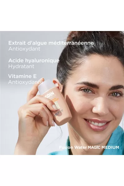  تصویر 8 : ISDIN ایزدین  ضدآفتاب فیوژن واتر مجیک رنگ مدیوم  