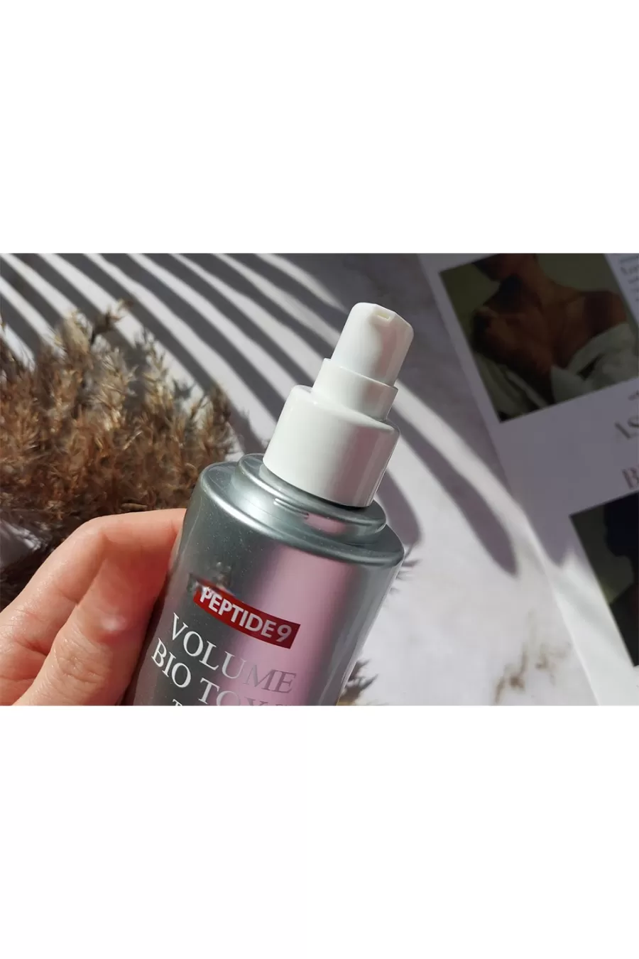استفاده از پمپ تونر حجم دهنده ۹ پپتاید مدی پیل Medi-Peel در روتین پوستی