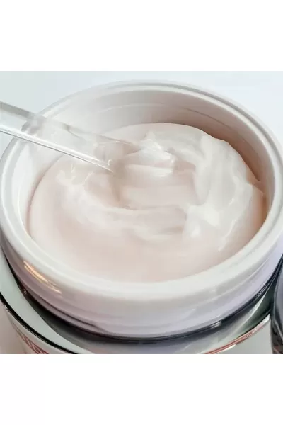  تصویر 6 : Medi Peel مدی پیل  کرم حجم دهنده ۹ پپتاید  