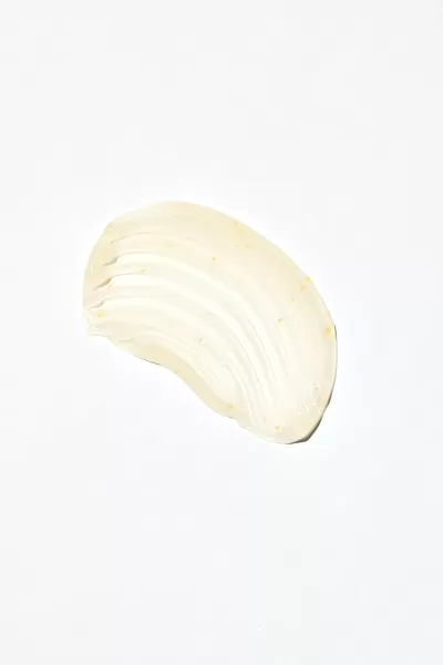  تصویر 2 : سرم میکرونیدلینگ ویتالایت ریدل شات 300 وی‌تی VT Cosmetics 