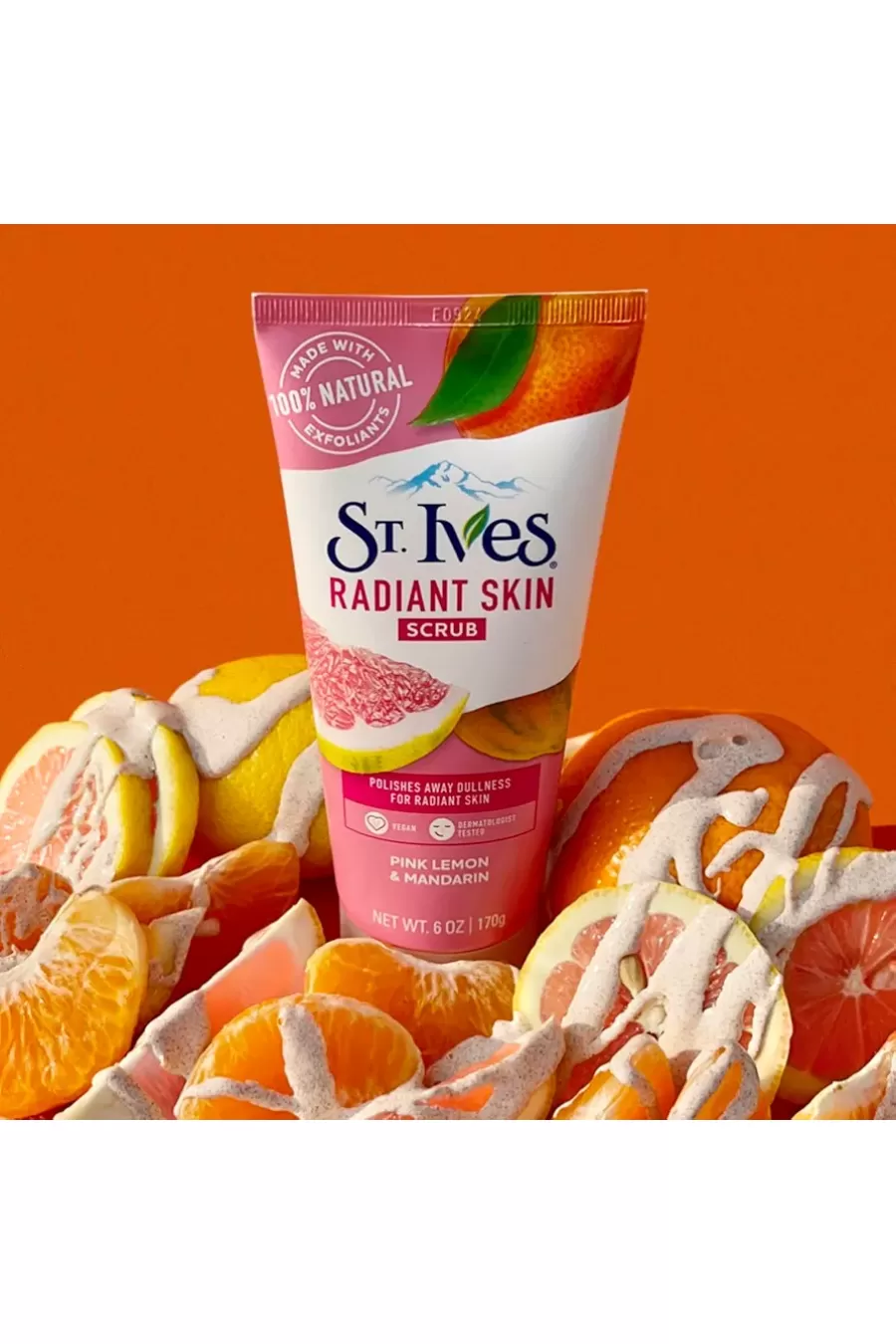 قدرت مرکبات در اسکراب لیمو + پرتقال سنت ایوز ST. Ives برای شفافیت پوست