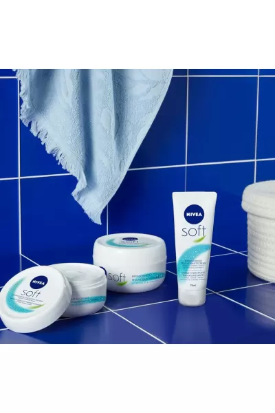  تصویر 4 : کرم مرطوب کننده دست و بدن نیوآ NIVEA 