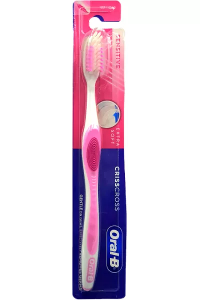 خرید و قیمت مسواک نرم Oral-B SENSITIVE اورال بی اصل