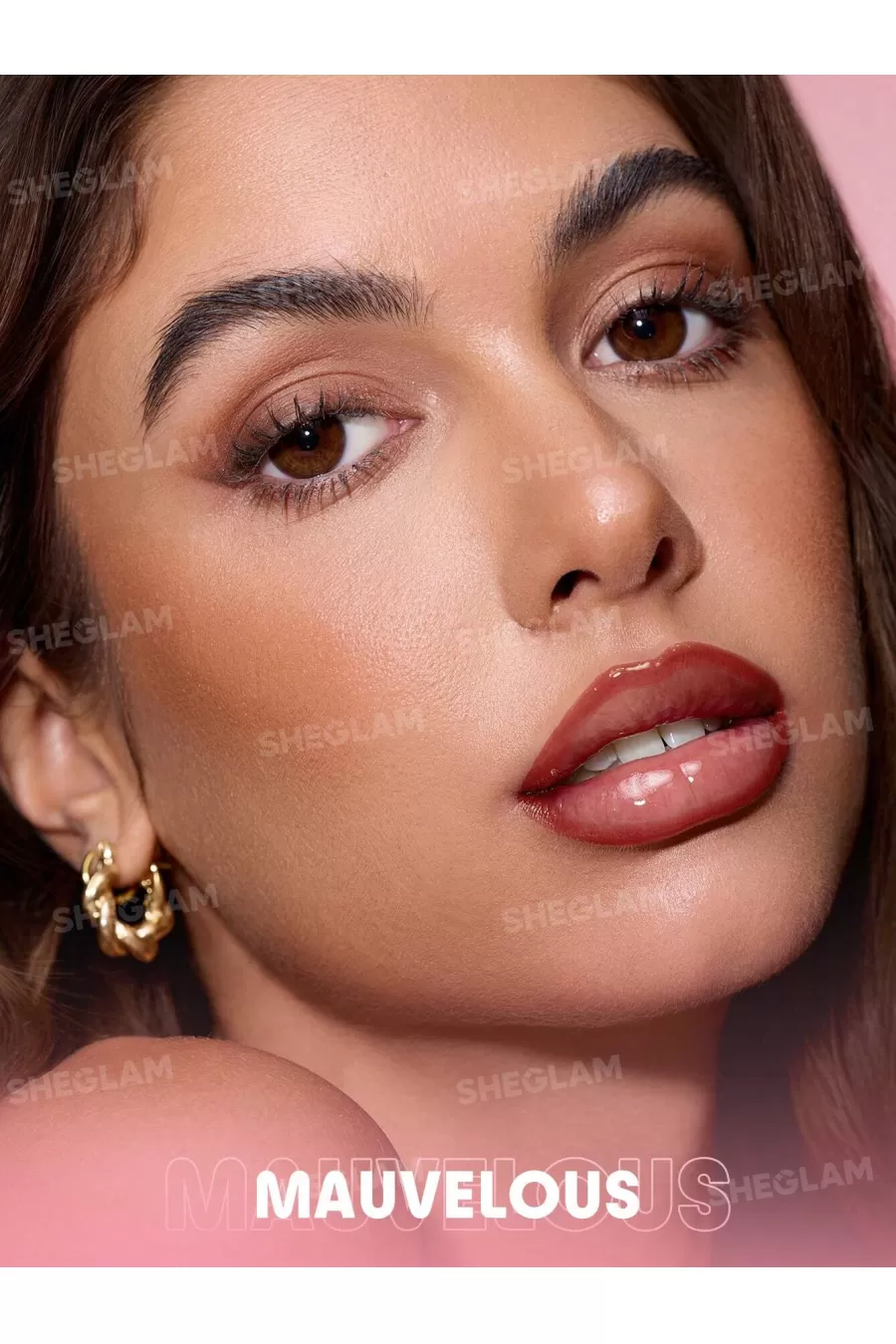 معرفی خط لب پیلاف رنگ Mauvelous شیگلم Sheglam روی لب معرفی خط لب پیلاف رنگ Mauvelous شیگلم Sheglam روی لب