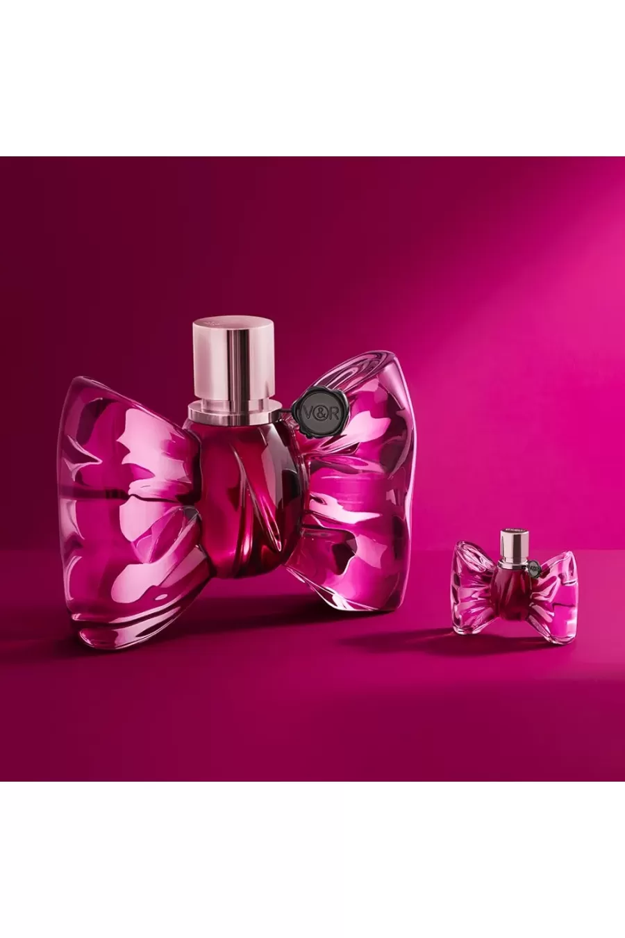 عطر زنانه بانبون واپو ویکتور اند رالف Viktor & Rolf مناسب برای بانوان علاقه‌مند به رایحه‌های خاص