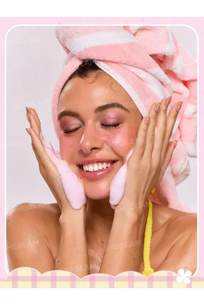  تصویر 5 : پرایمر فومی آبرسان Dream Foam Cloud Pink شیگلم Sheglam 