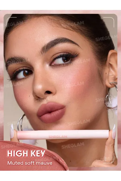 تصویر 6 : Sheglam شیگلم  پاف لیپ مات مخملی رنگ 111 high key  