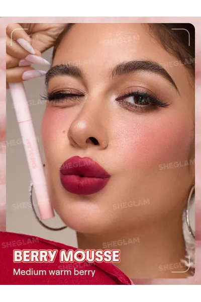  تصویر 3 : Sheglam شیگلم  پاف لیپ مات مخملی رنگ 331 Berry Mousse  
