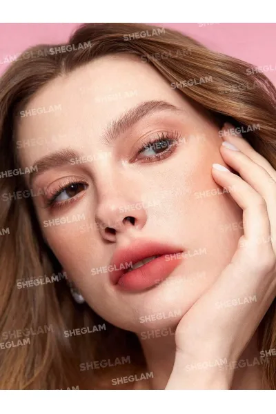  تصویر 3 : Sheglam شیگلم  رژ لب بلور مات مخملی و سبک رنگ Think Twice  