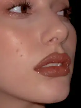 نکات مهم درباره کیت برق لب اکلیلی شیگلم مدل Lip Dazzler Glitter Kit رنگ Center Stage شیگلم Sheglam نکات مهم درباره کیت برق لب اکلیلی شیگلم مدل Lip Dazzler Glitter Kit رنگ Center Stage شیگلم Sheglam