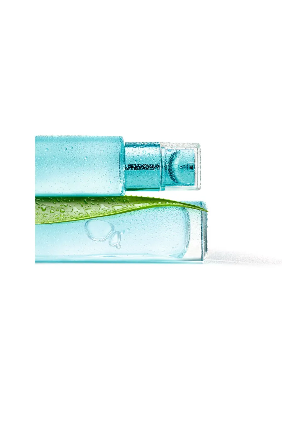 نحوه استفاده از سرم آبرسان پوست مختلط آلوئه ورا ۷۲ ساعته لورال پاریس L'Oreal Paris نحوه استفاده از سرم آبرسان پوست مختلط آلوئه ورا ۷۲ ساعته لورال پاریس L'Oreal Paris