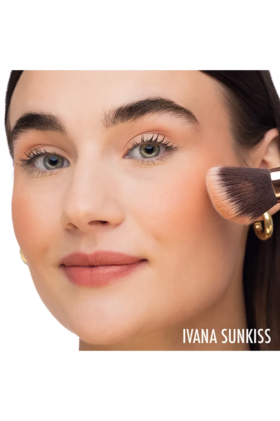 مزایای استفاده از رژگونه Swinging Singles در رنگ Ivana Sunkiss قهوهای روشن دبالم The balm مزایای استفاده از رژگونه Swinging Singles در رنگ Ivana Sunkiss قهوهای روشن دبالم The balm