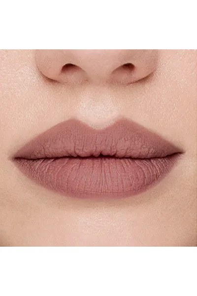  تصویر 5 : کیت مینی رژ لب مات 225 Essential رنگ قهوه‌ای روشن مناسب آرایش روزانه بیولیس Beaulis 