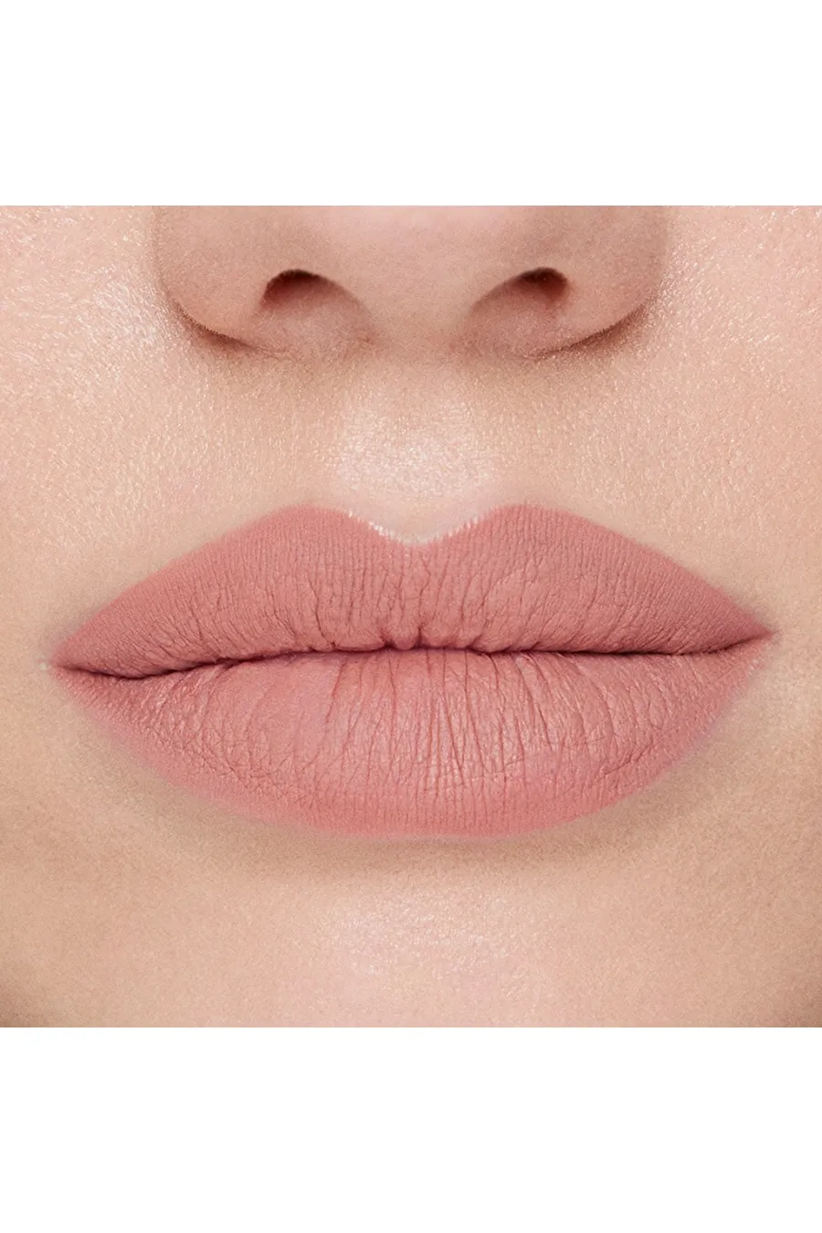 ویژگی‌های رژ لب مایع مات 116 Nude Peach رنگ هلویی نود با ماندگاری بالا بیولیس Beaulis روی لب
