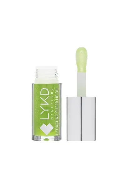  تصویر 1 : روغن لب 704 Jade Green سبز یشمی با درخشش لطیف و آبرسانی لب لایکد LYKD 