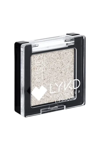  تصویر 2 : سایه چشم تک رنگ Shimmer 981 Moon Dust نقره‌ای مهتابی با جلوه شاین لایکد LYKD 