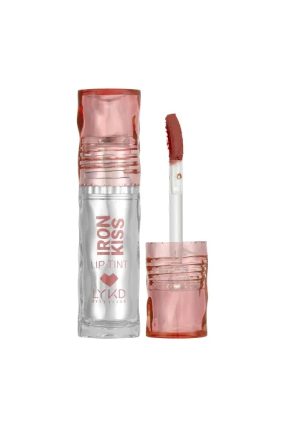 تینت لب و لیپ گلاس رنگی Iron Kiss 627 Rust Kiss قرمز آجری با جلوه براق لایکد LYKD
