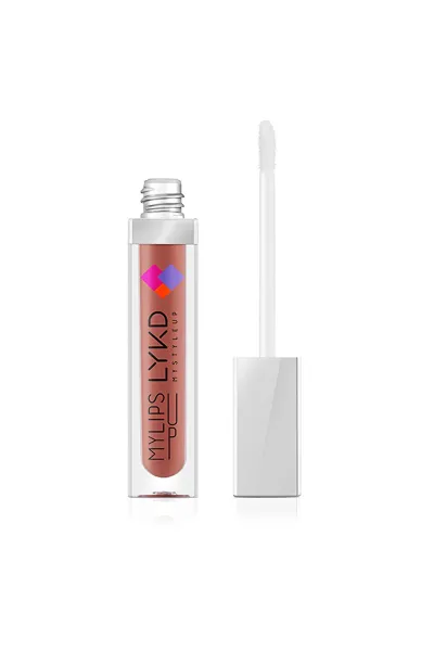  تصویر 2 : لیپ گلاس Lip Gloss 622 Strawberry قرمز توت‌فرنگی با درخشش جذاب لایکد LYKD 