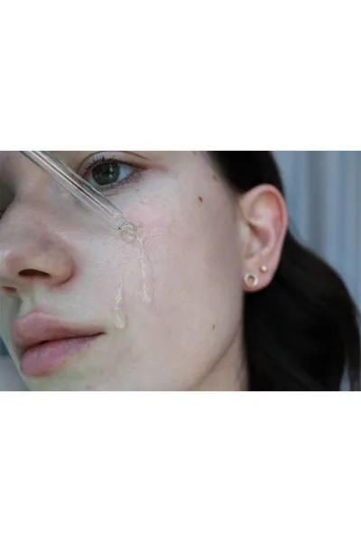  تصویر 8 : سرم آبرسان هیالورونیک اسید ۲ درصد اوردینری The Ordinary 