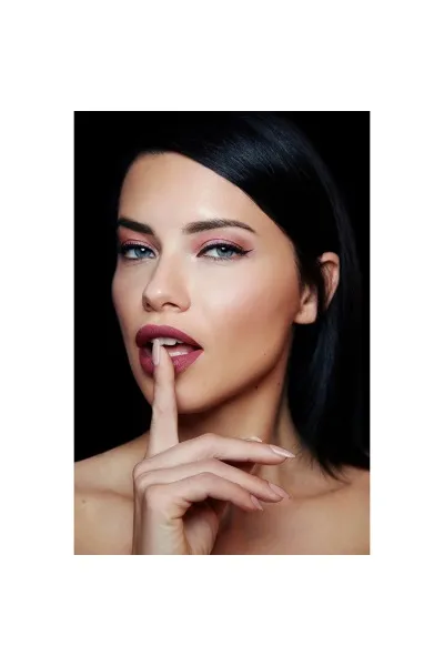  تصویر 4 : رژ لب مایع مات سوپر استی 70 Amazonian قهوه‌ای روشن با ماندگاری بالا Super Stay Matte Ink Unnude Liquid Lipstick 70 Amazonian میبلین نیویورک Maybelline New York 