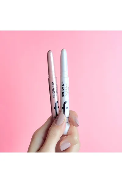  تصویر 5 : مداد هایلایتر زیر ابرو Rose Gold رزگلد گلی طلایی نرم و براق پیچی Brow Up Soft Texture Intense Shimmer Lifting Brow Highlight Pencil 2 Rose Gold فلورمار Flormar 