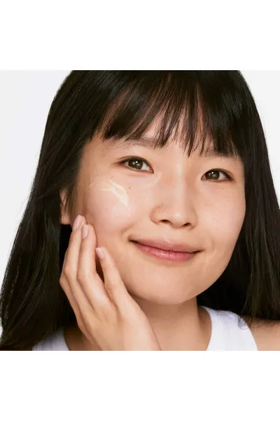  تصویر 3 : Clinique کلینیک Dramatically ژل کرم آبرسان درماتیکلی ۱۲۵ میل  
