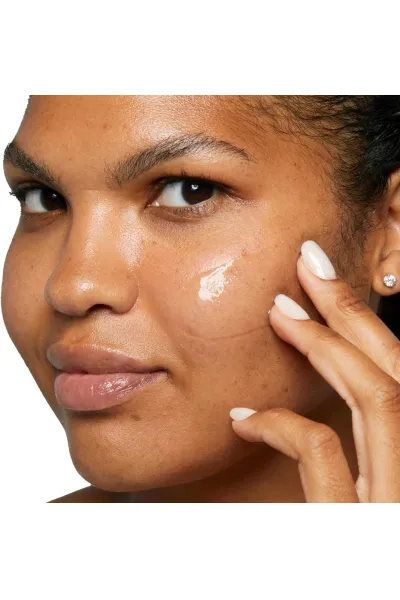  تصویر 5 : Clinique کلینیک  ژل آبرسان درماتیکلی  