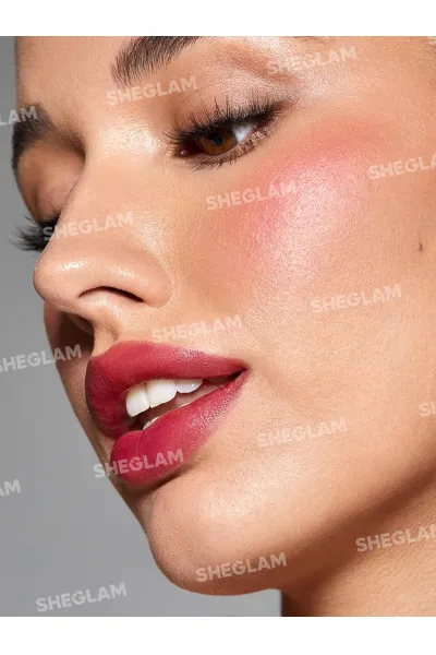  تصویر 4 : تینت لب توت فرنگی شیگلم Sheglam 