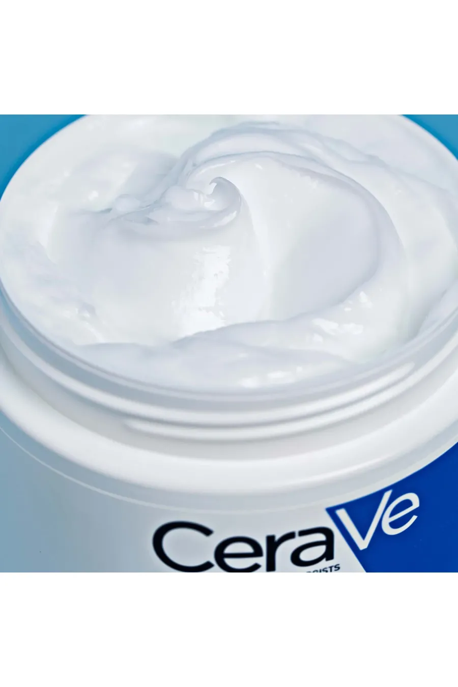 ترکیبات مؤثر کرم آبرسان و مرطوب کننده چند کاره پوست صورت سراوی CeraVe با بافت غنی ترکیبات مؤثر کرم آبرسان و مرطوب کننده چند کاره پوست صورت سراوی CeraVe با بافت غنی