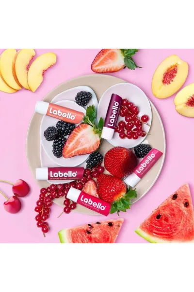  تصویر 2 : بالم لب توت فرنگی لبلو Labello 