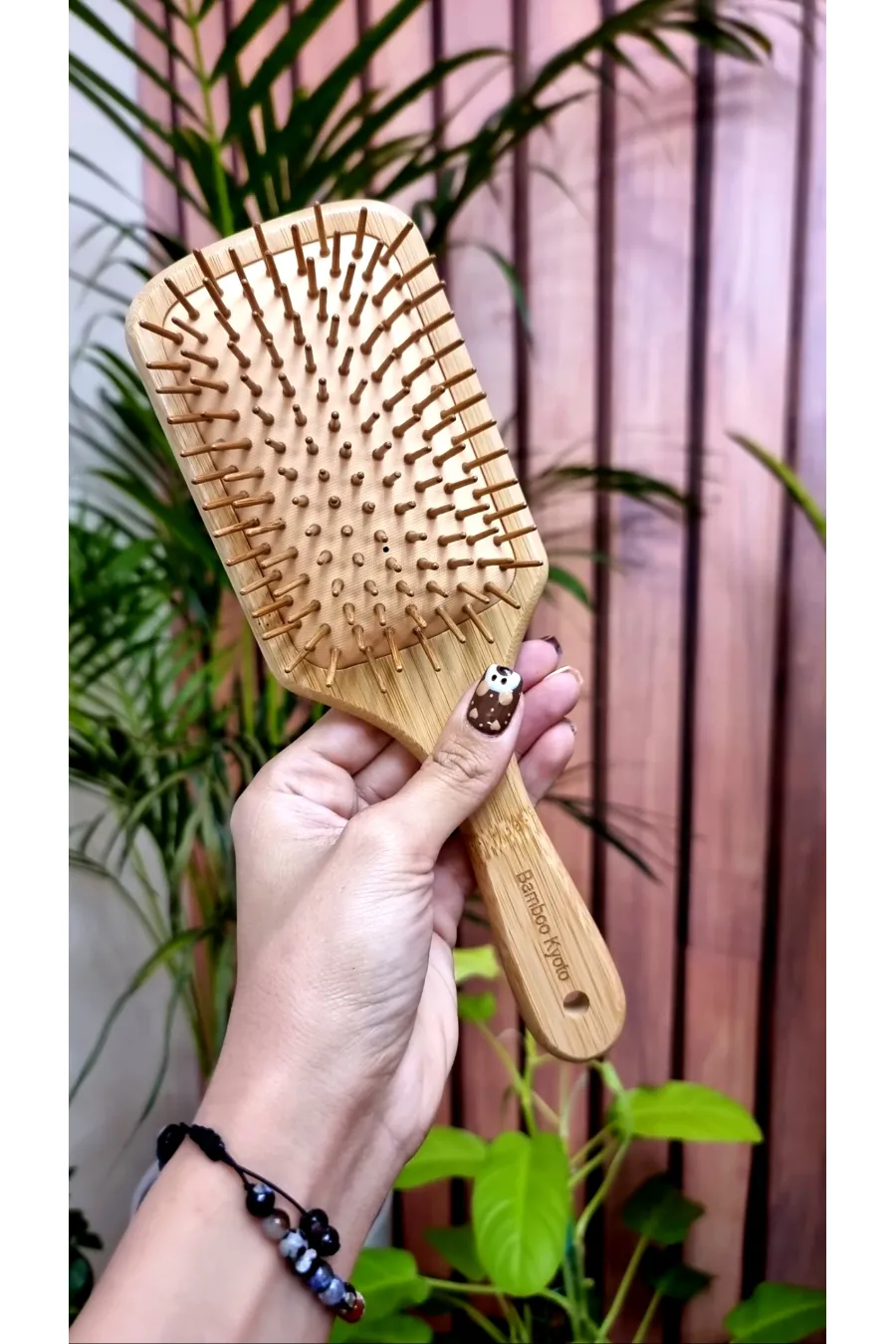 ارزش خرید شانه چوبی بامبو بامبو Bamboo ارزش خرید شانه چوبی بامبو بامبو Bamboo