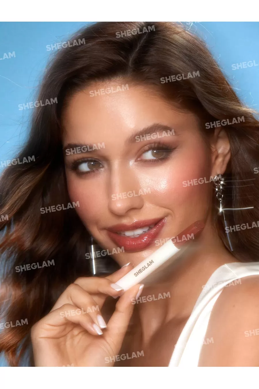 پاسخ به سؤالات متداول درباره بالم لب شاین حجم دهنده (لیپ پلامپر) رنگ Sepia Kiss شیگلم Sheglam