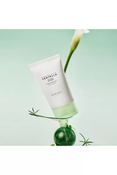  تصویر 1 : C E N T E L L A سنتلا B5 کرم آبرسان و مرطوب کننده چای تریکا +  